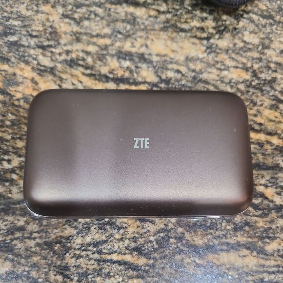 T-Mobile ZTE T9 Mobile Hotspot WiFi - Picture 4 of 6
